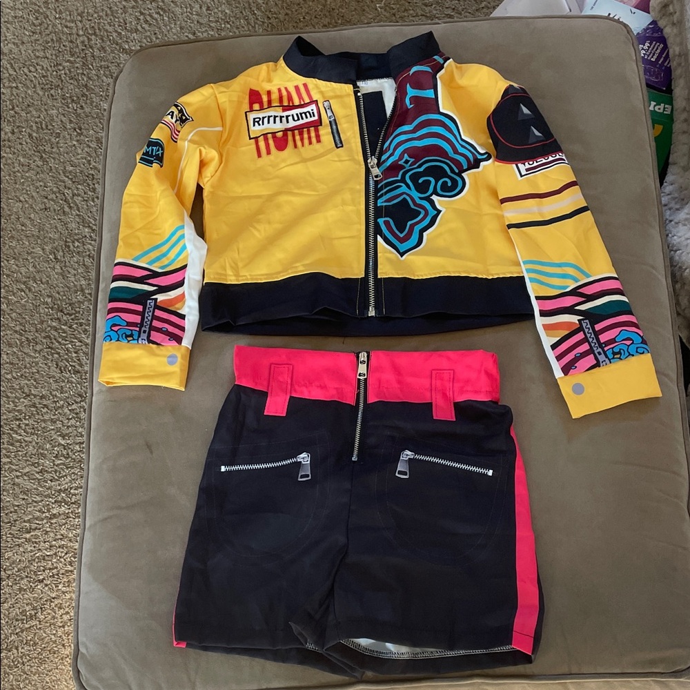 BRAND NEW K-pop demon hunter (Rumi) kids costume Size 140